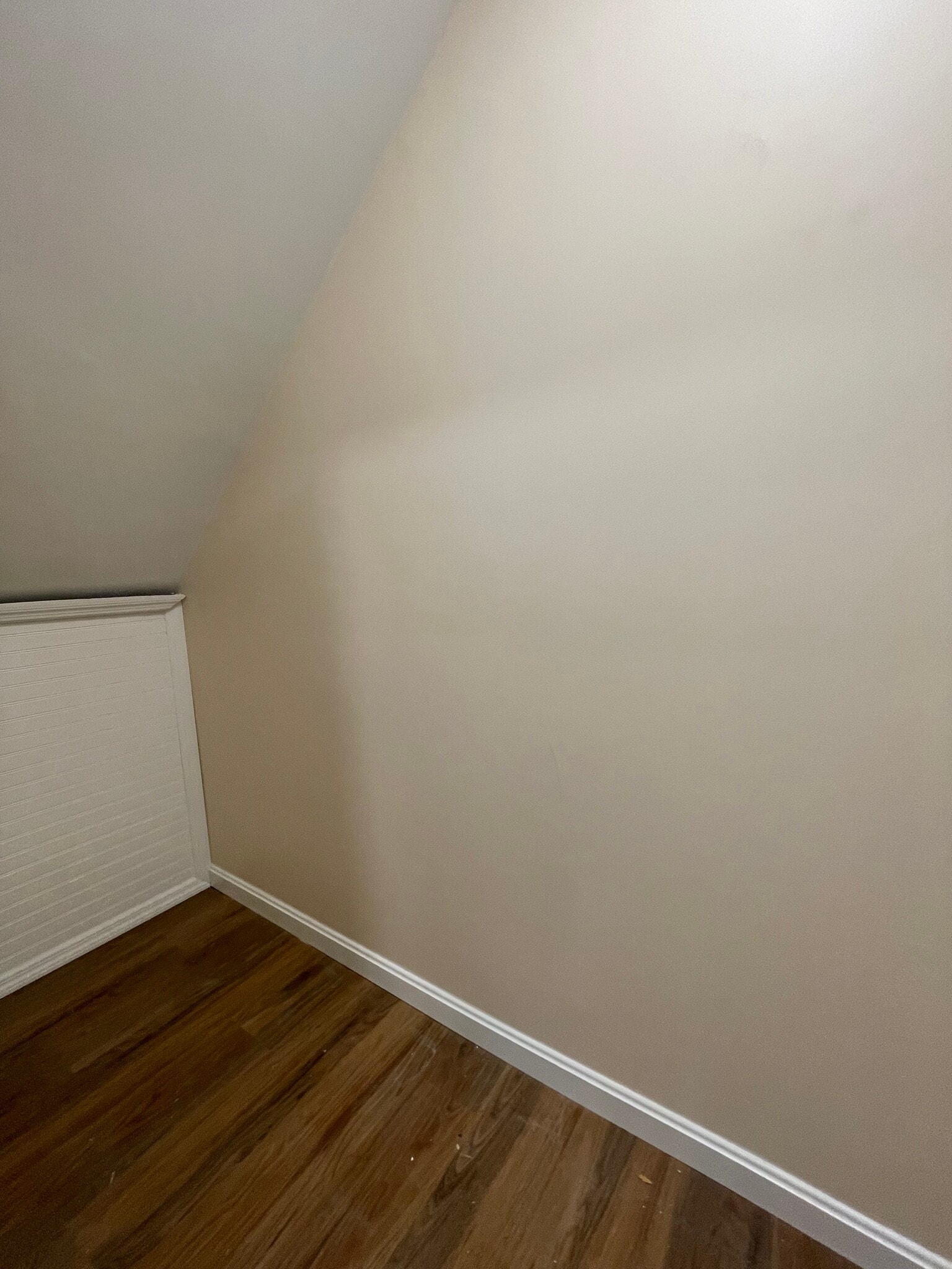 Closest - 207 Market St