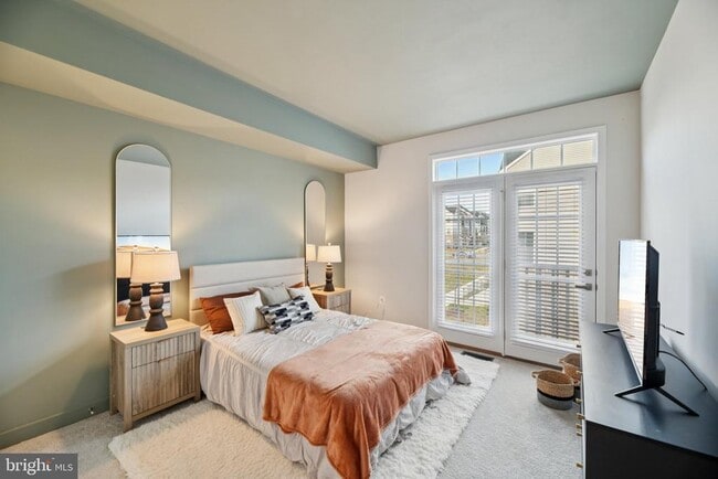 Building Photo - 10960 Presidential Pkwy