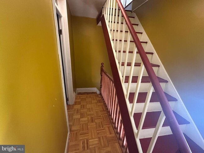 Building Photo - 451 E Wildey St