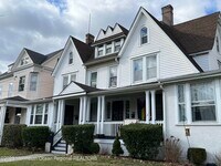 Building Photo - 1107 Grand Ave