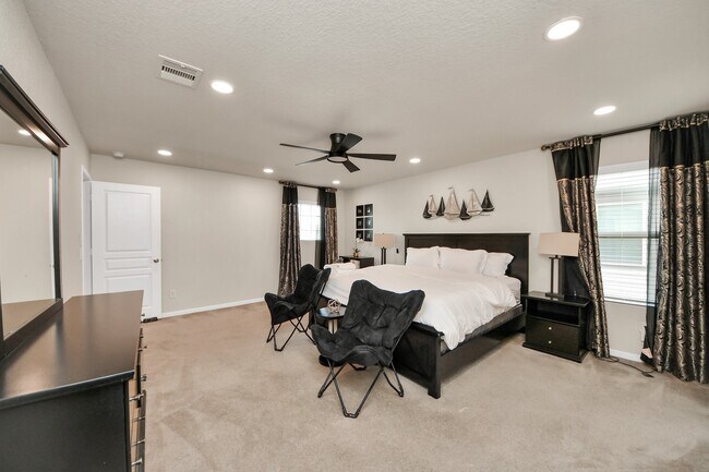 Building Photo - 15806 Winter Cypress Wy