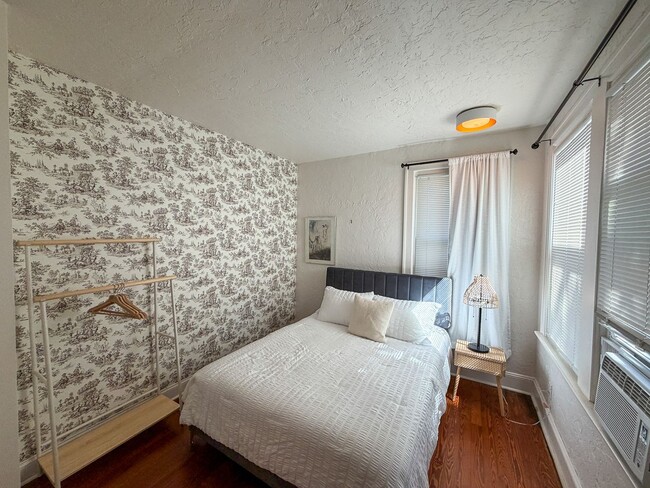 Building Photo - 15 NW 26th St