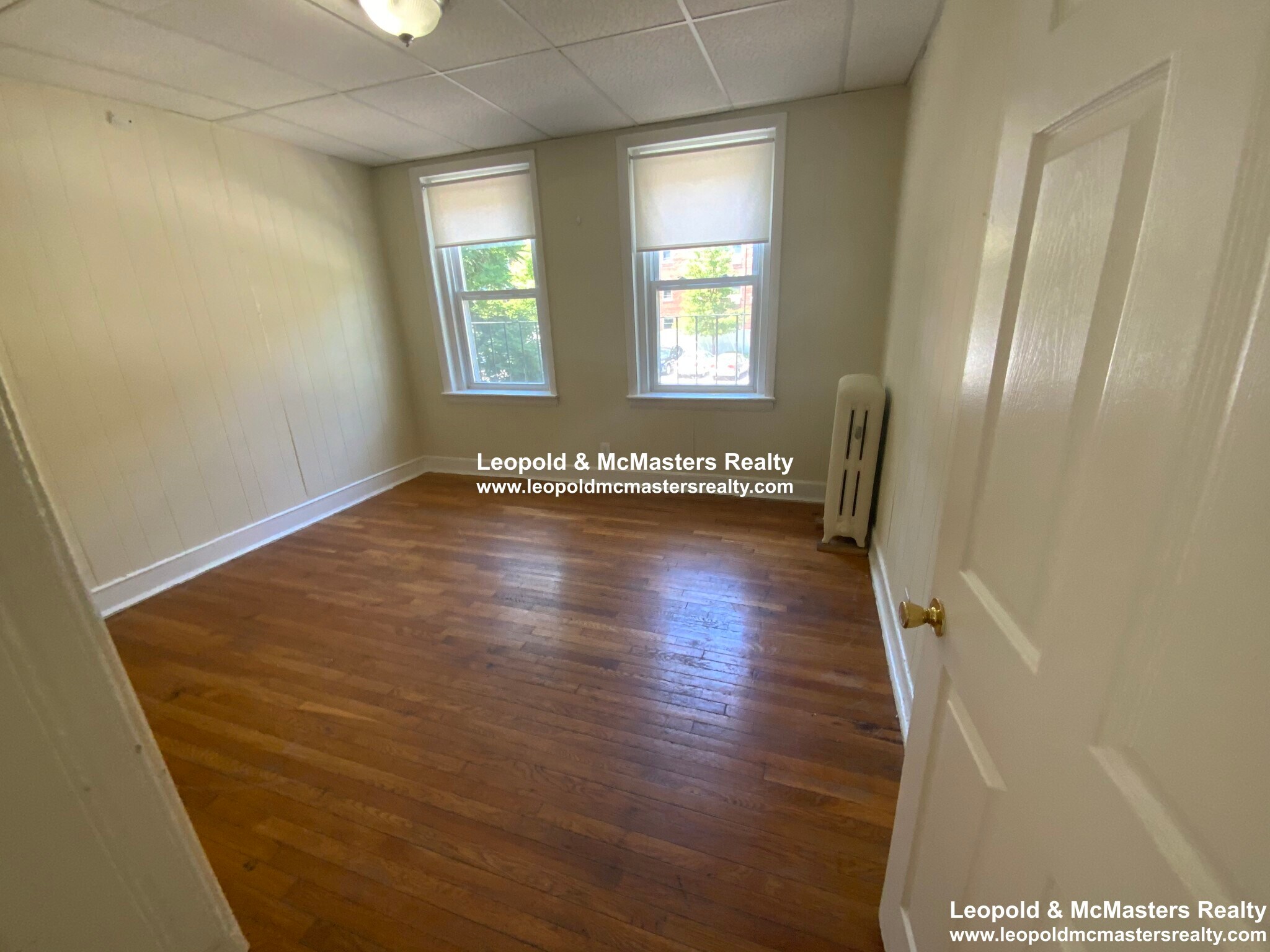 Building Photo - 107 Gordon St