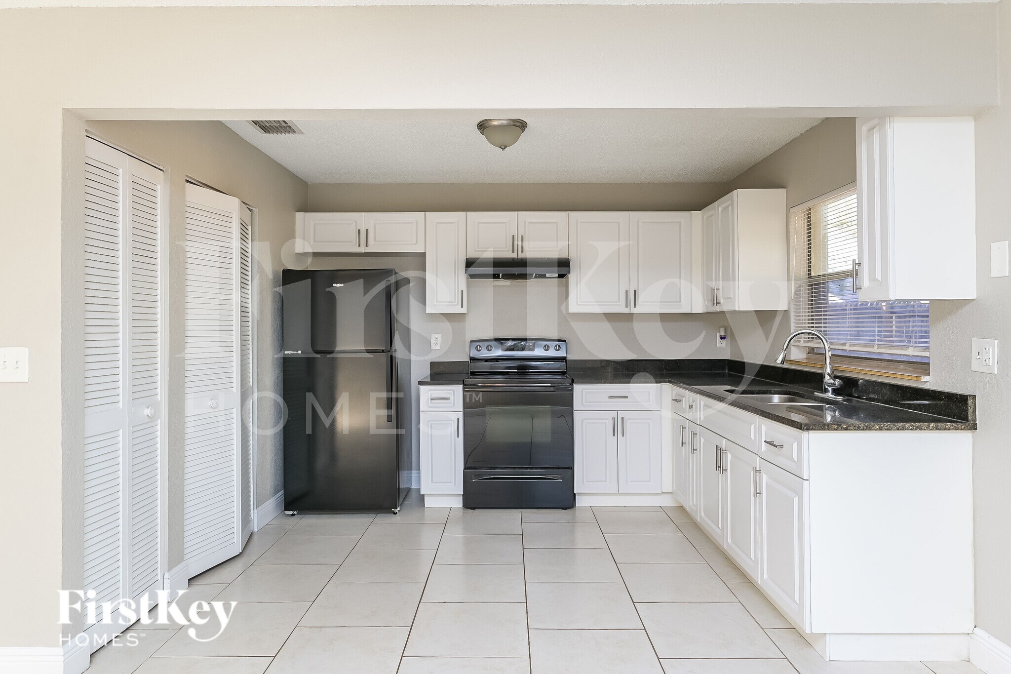 Building Photo - 2503 Mary Sue St