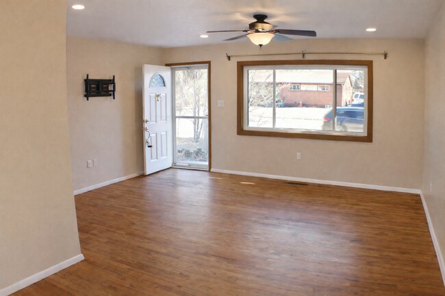 Building Photo - Ranch Style Home for Rent - Long Realty & Property Management