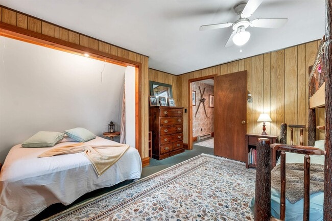 Building Photo - 6 Abbott Ln