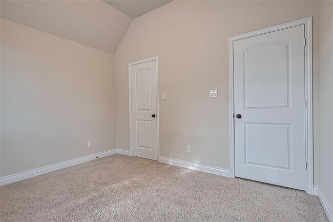 Building Photo - 10623 Davlee Ln