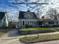 Building Photo - East Harriet Single Family Home, 2 Car Gar...