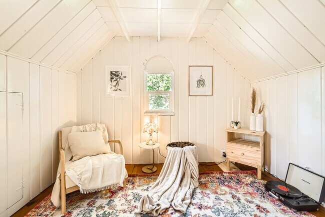 Building Photo - 3807 France Ave S