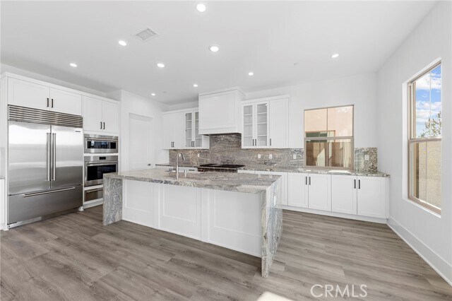 Building Photo - 57 Longchamp