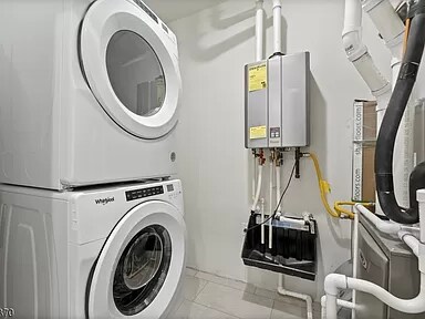 Laundry - 15 Robeson St