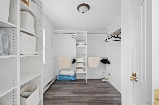 Building Photo - 97 Grant Dr