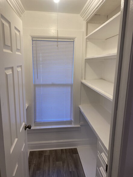 Food pantry - 3 Westmoreland St