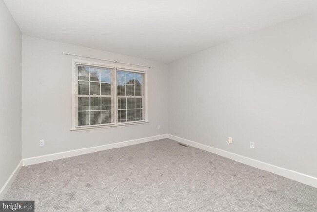 Building Photo - 103 Scully Pl