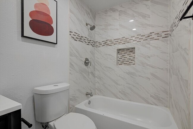 Building Photo - 15507 Sierra Valle Dr