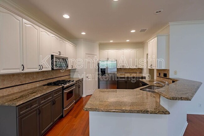 Building Photo - 4108 Sun Spirit Dr