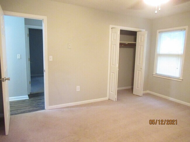 Building Photo - 6040 Acton Rd