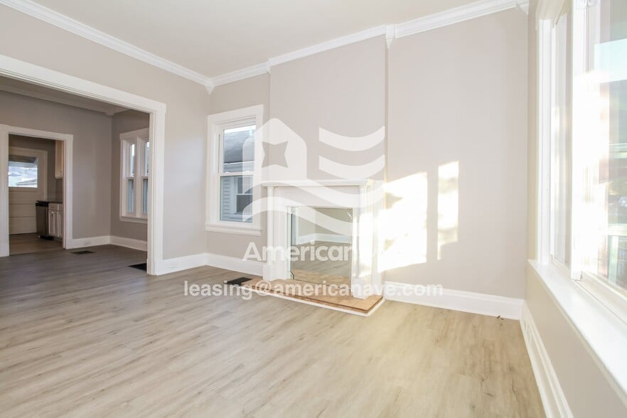 Building Photo - 1836 Goodman Ave