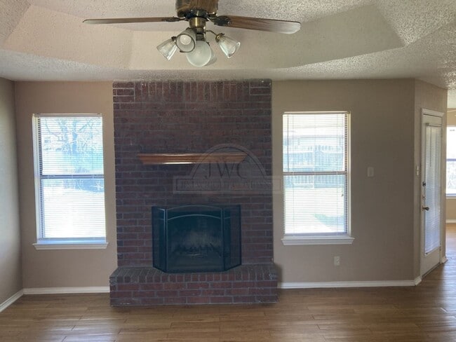Building Photo - 2707 Sidewinder Dr