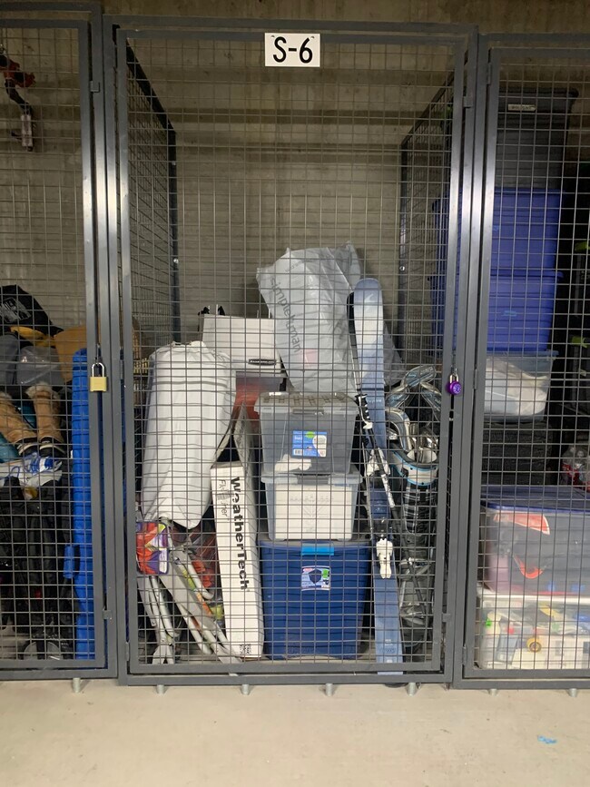 Building Photo - 4144 Tennyson St