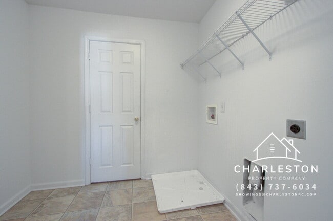 Building Photo - 109 Woodward Rd