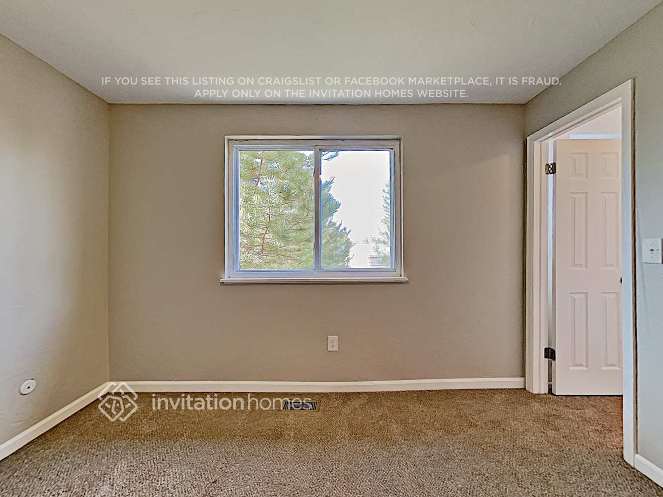 Building Photo - 15875 E Cornell Pl