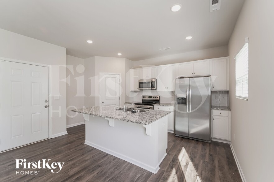 Building Photo - 7326 Brawley Wood Ct