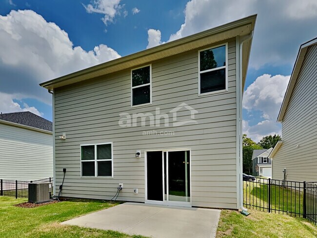 Building Photo - 11009 Hazel Gardens Drive