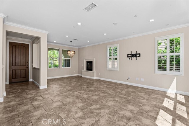 Building Photo - 2992 E Coalinga Dr