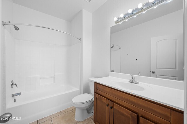 Building Photo - 4608 W Maryland Ave