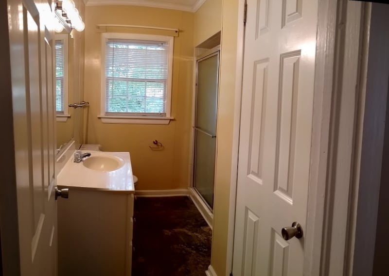 Building Photo - 390 N Lanier St