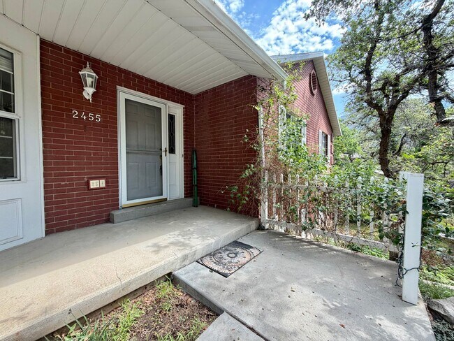 Building Photo - 2455 E 3700 N