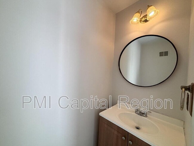 Building Photo - 1712 Copley Ct