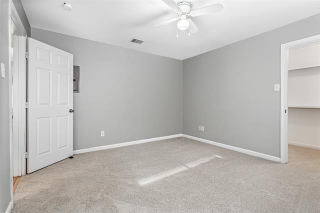 Building Photo - 4931 Junius St