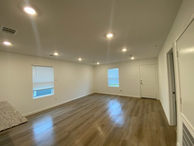 Building Photo - 12350 McCrorey Trails Court