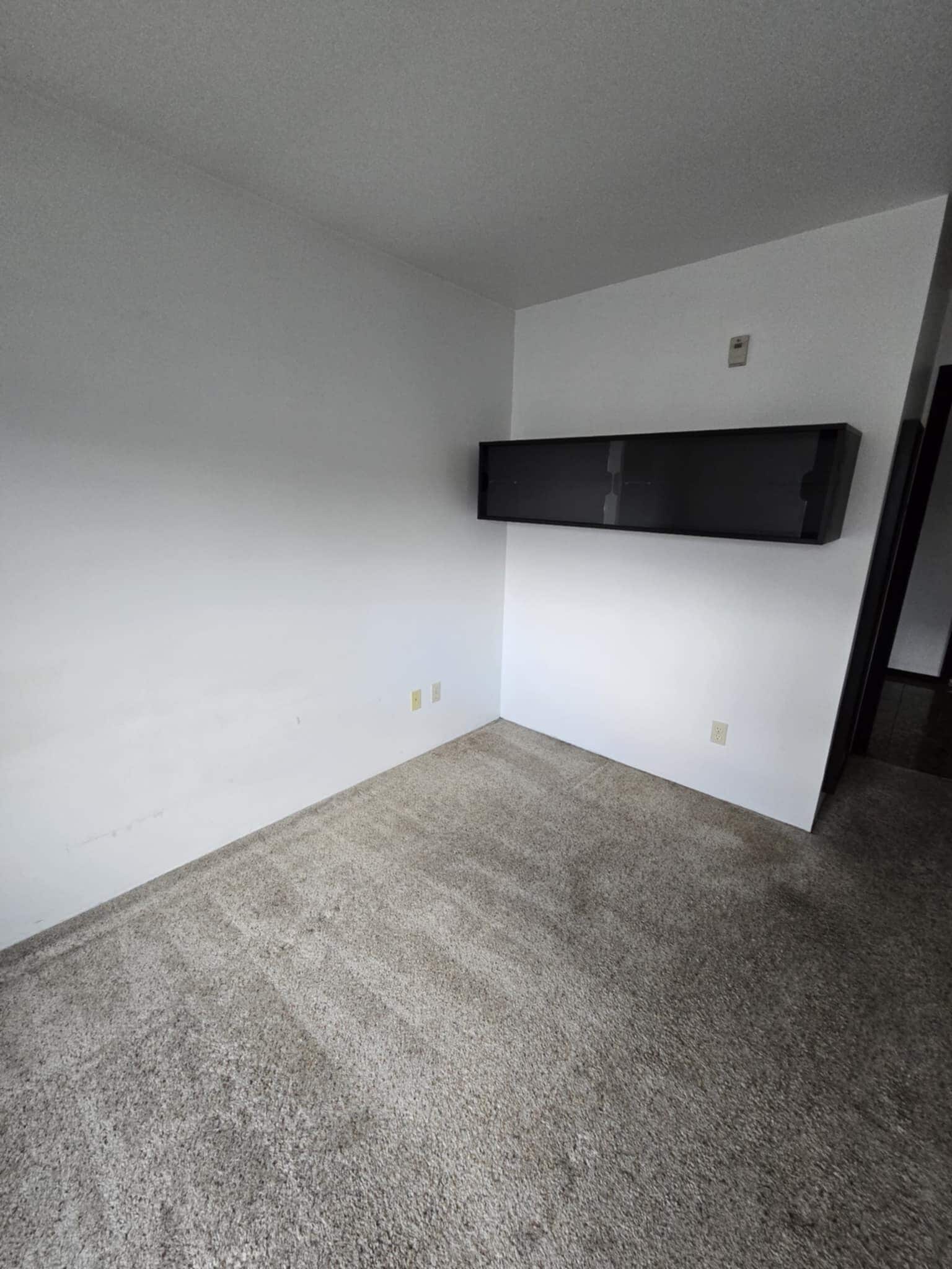 Building Photo - 1125 E Olive St