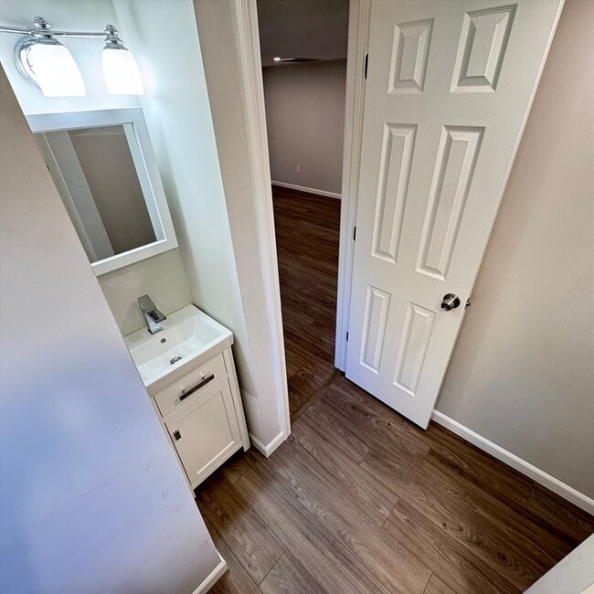 Building Photo - 131 Worcester-Providence Turnpike