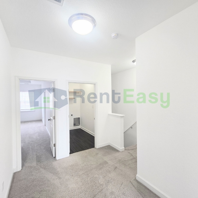 Building Photo - 2107 Steiner St