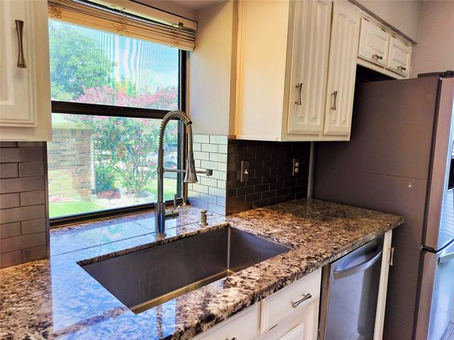 Building Photo - 2110 Teton Pl