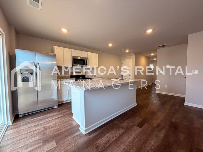 Building Photo - MOVE IN SPECIAL!! New Construction Townhome on Driftwood Lane for Rent! Sign a 13-month lease by ...