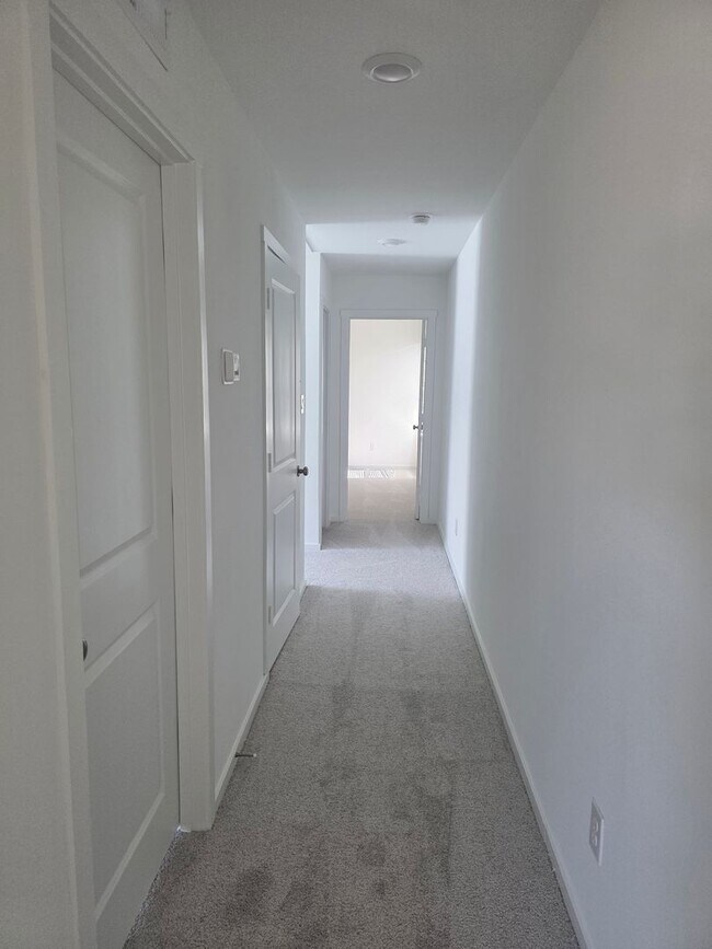 Building Photo - Modern 3-Bed New Construction with 2.5 Bat...