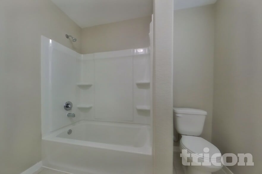 Building Photo - 421 Palomino Stand Dr