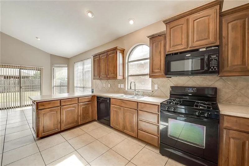 Building Photo - 2716 Twinflower Dr