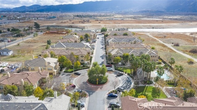 Building Photo - 1800 E Lakeshore Dr