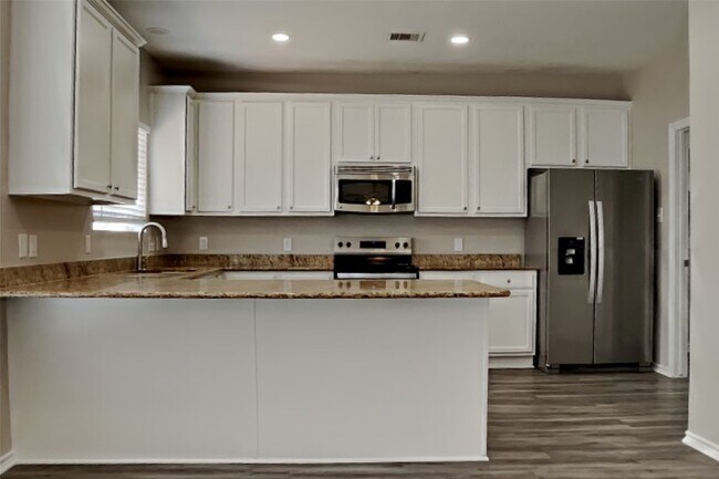 Building Photo - 3502 Avalon Spring Ln