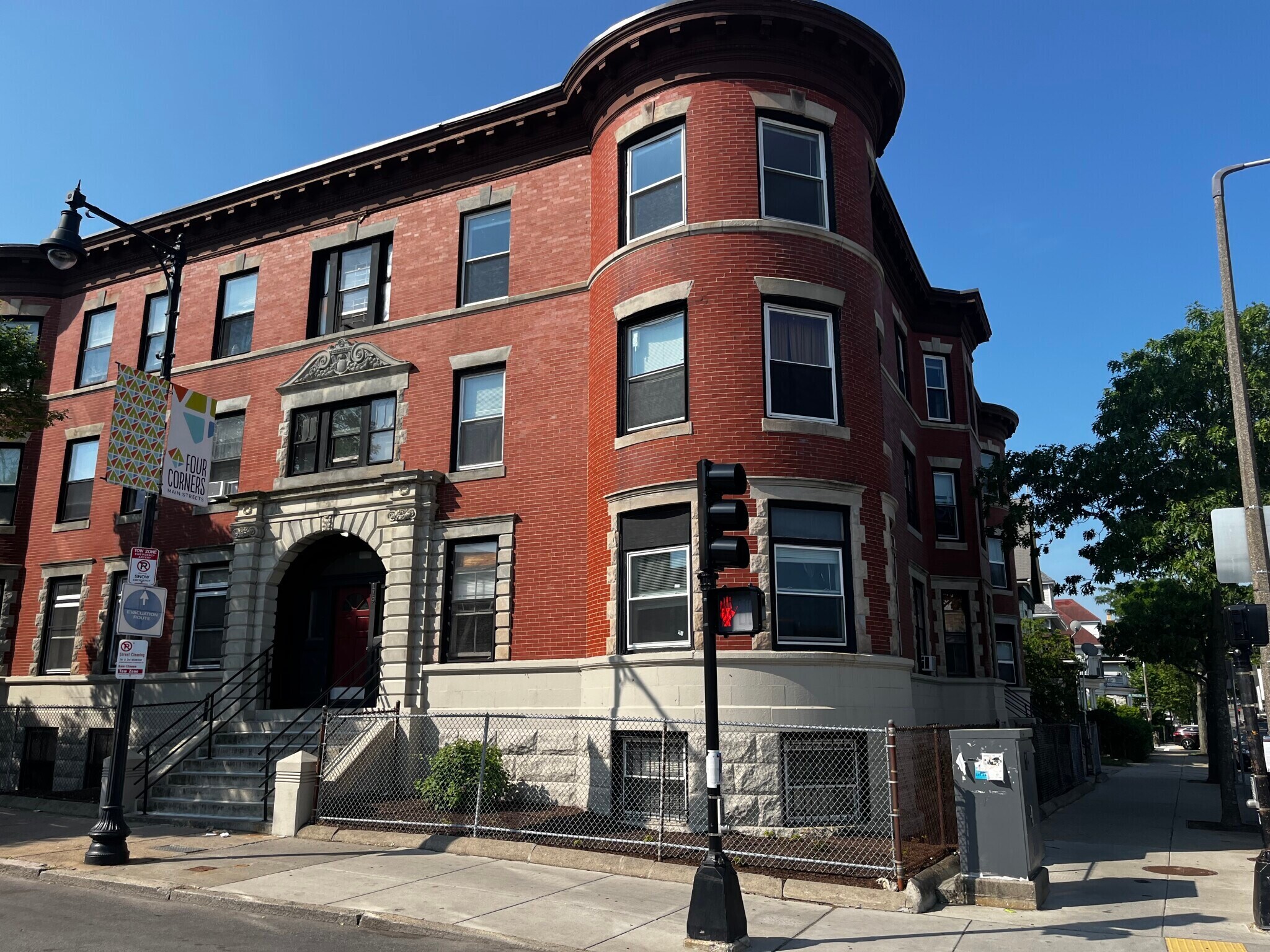 Building Photo - 119 Washington St