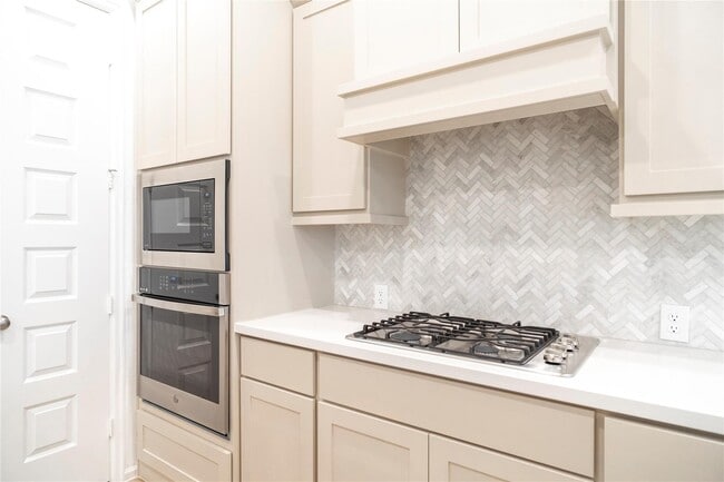 Building Photo - 31410 Golden Cliffs Ln