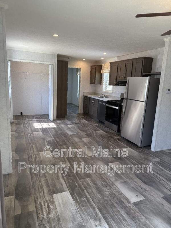 Building Photo - 21 Austin Dr