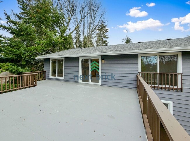 Building Photo - Beautiful 3 bed, 2 bath house for rent in ...