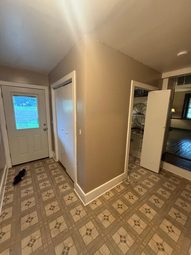 Building Photo - 803 NJ-57